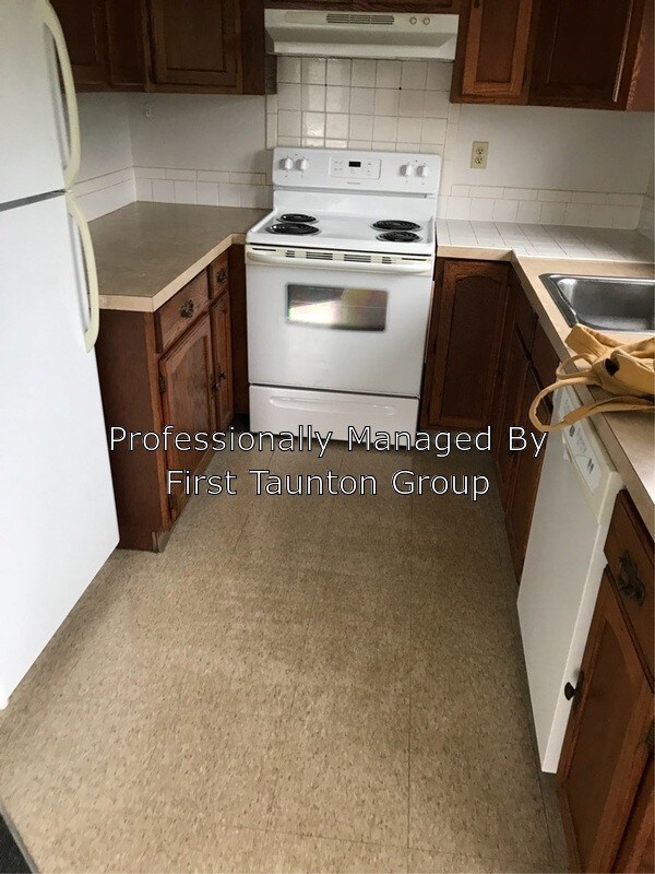 40 Plain St 40 Plain St Taunton MA 02780 Apartment Finder