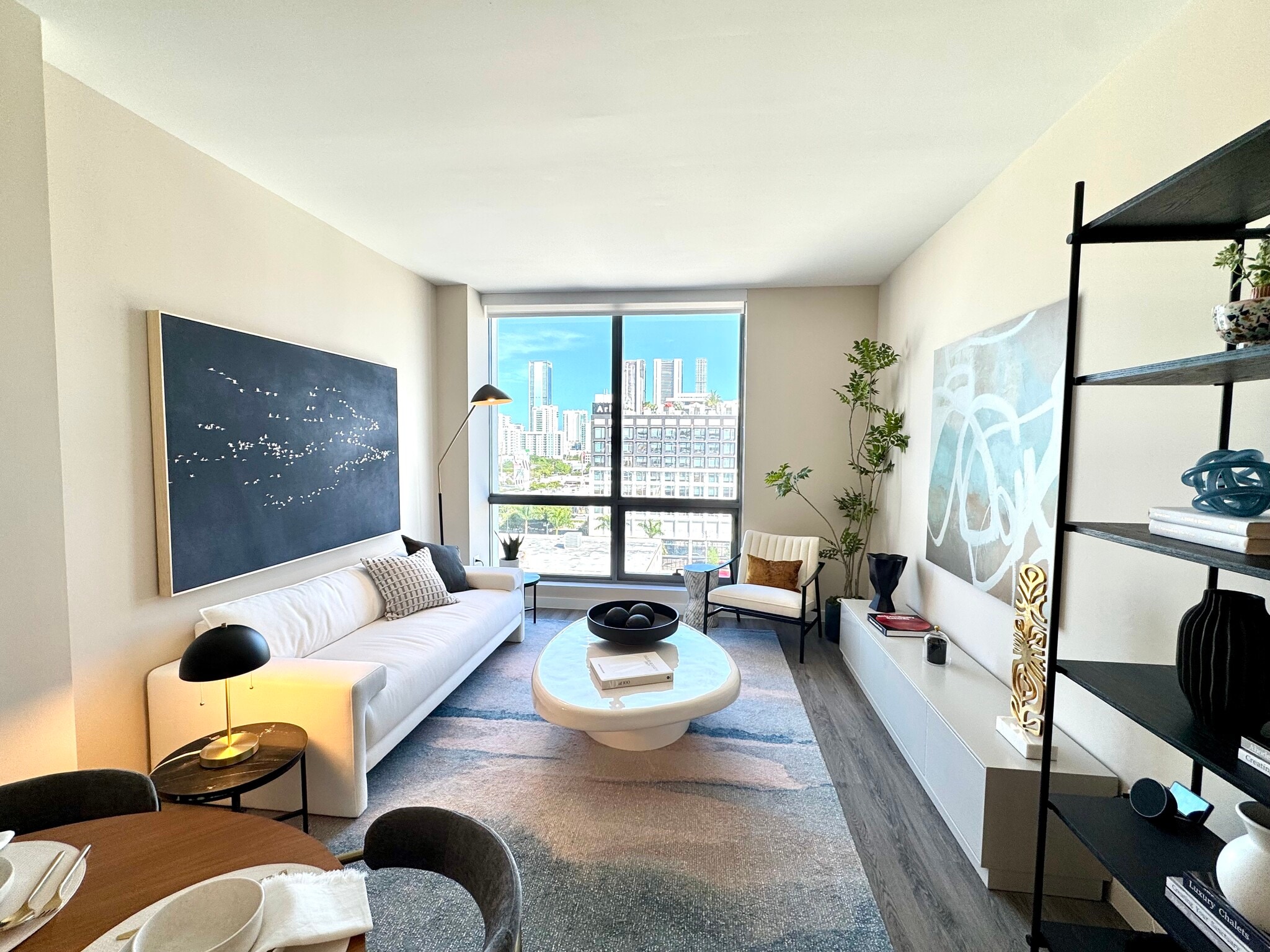 Building Photo - 370 NW 20th St