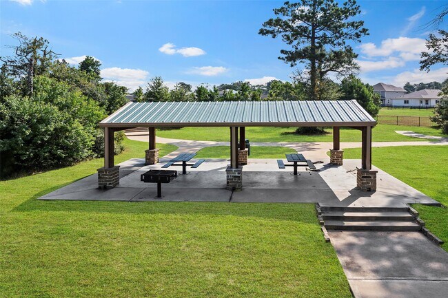 Building Photo - 428 Shoreview Dr