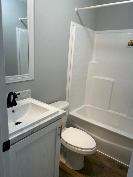 2nd Bathroom - 656 Warner Ave