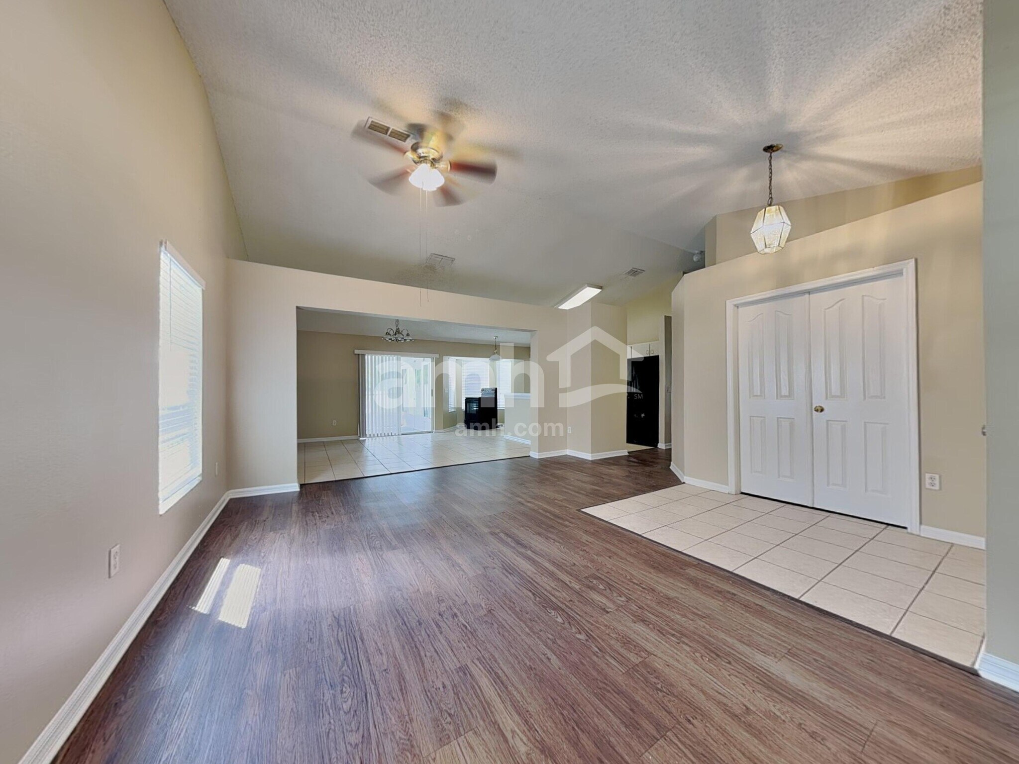 Building Photo - 5611 Brookdale Way