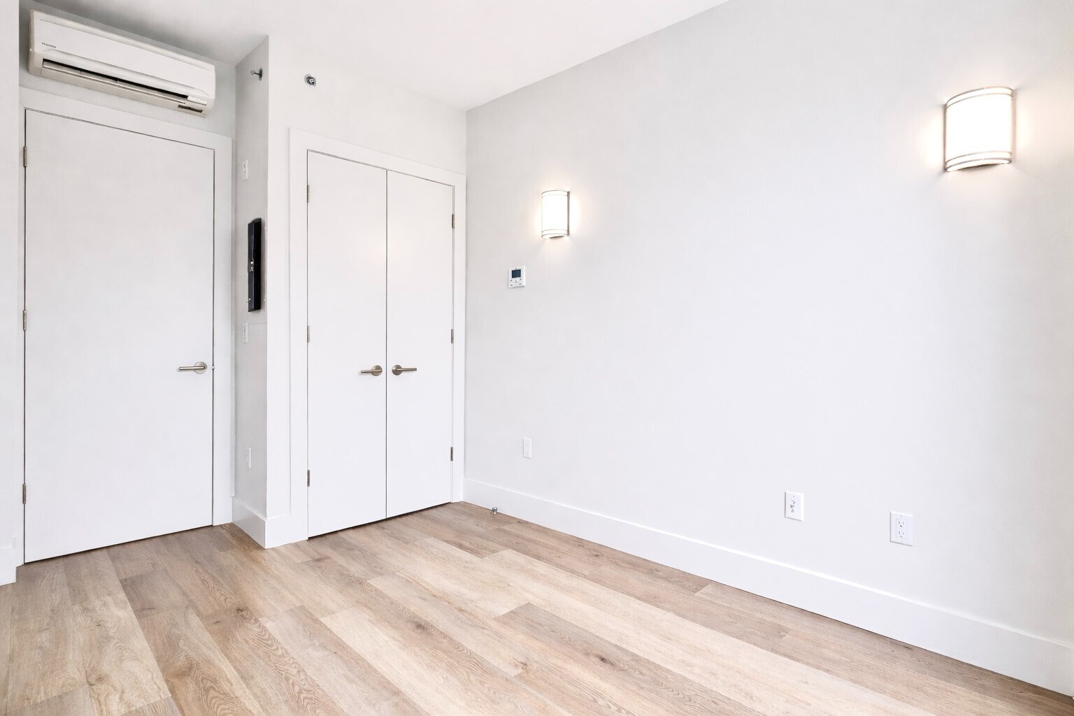 Building Photo - 91 Bruckner Blvd