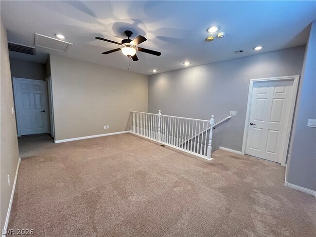 Building Photo - 5547 Fairmeade Way