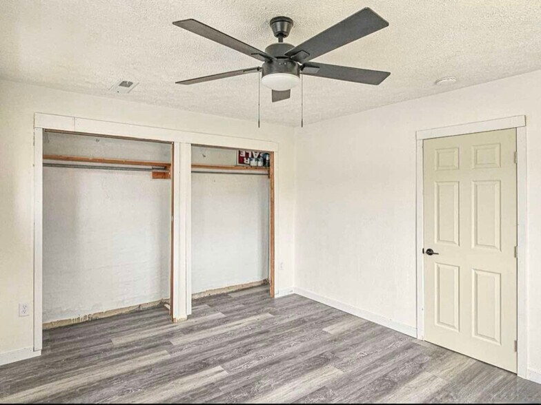 Building Photo - 1123 OH-552