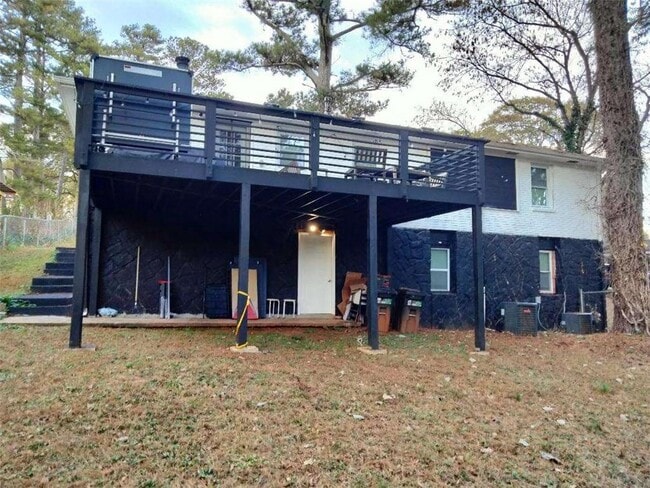 Building Photo - 2130 Keheley Dr