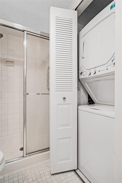 Building Photo - 21863 Arriba Real