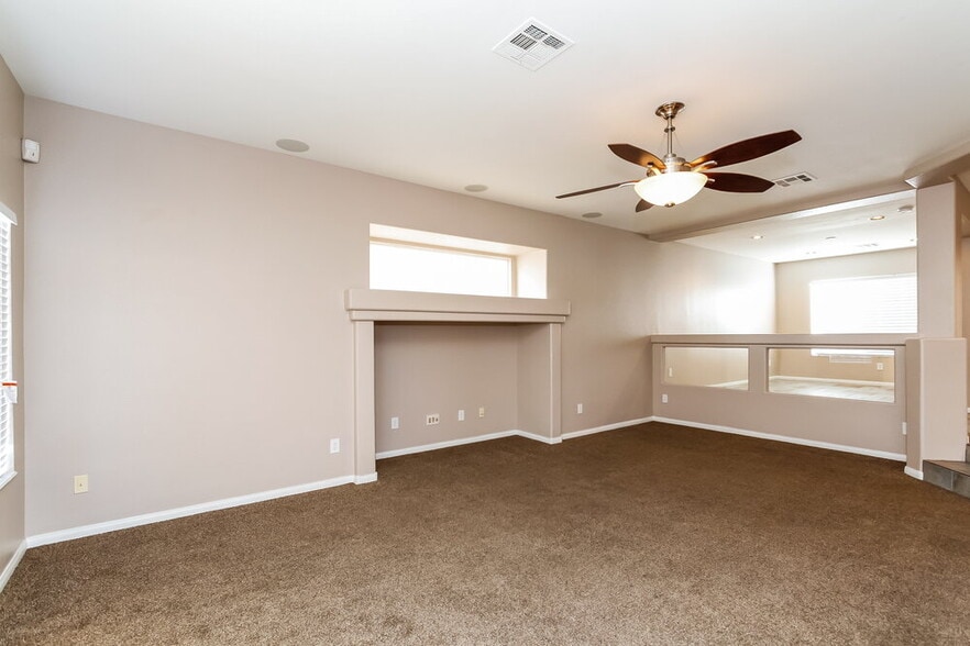 Building Photo - 6522 W Camero Ave