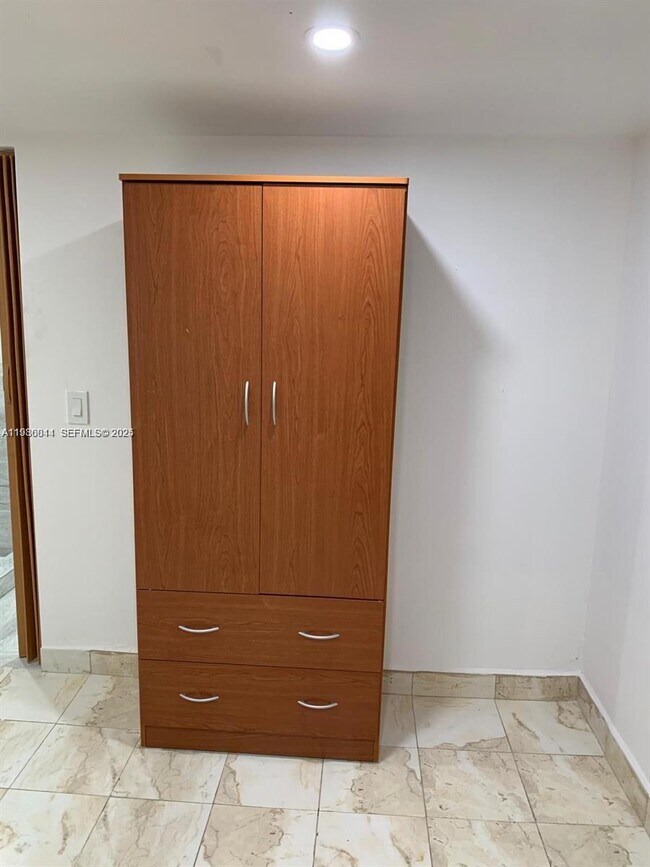 Building Photo - 20811 NW Miami Pl