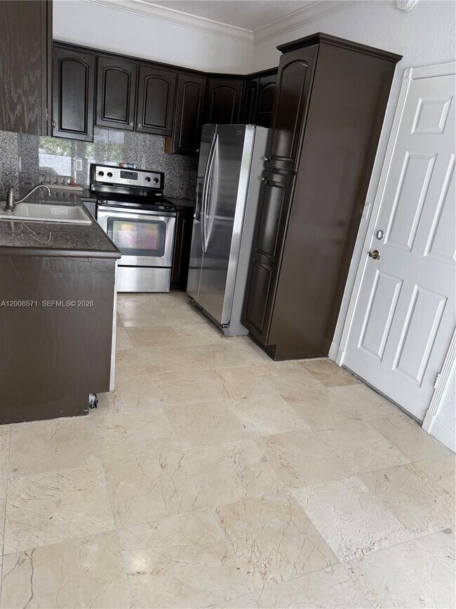 Building Photo - 3080 Bird Ave