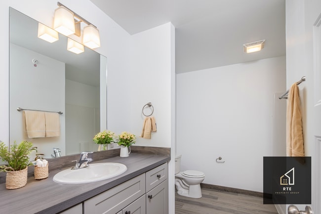 Building Photo - 1144 Abigail Ln