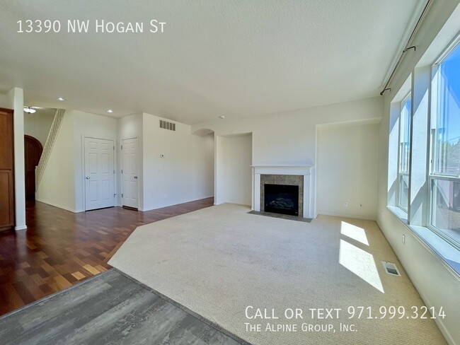 Building Photo - 13390 NW Hogan St