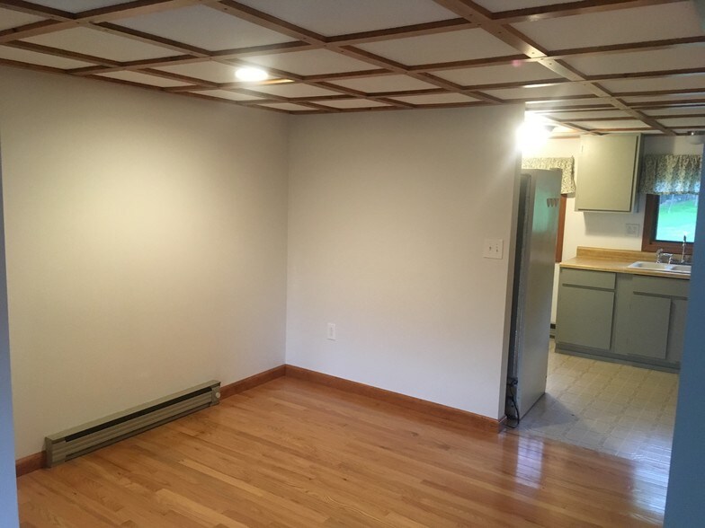 Dining Room - 56 London Rd