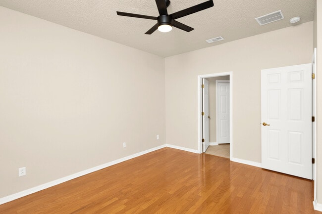 Building Photo - 14480 Chinese Elm Dr