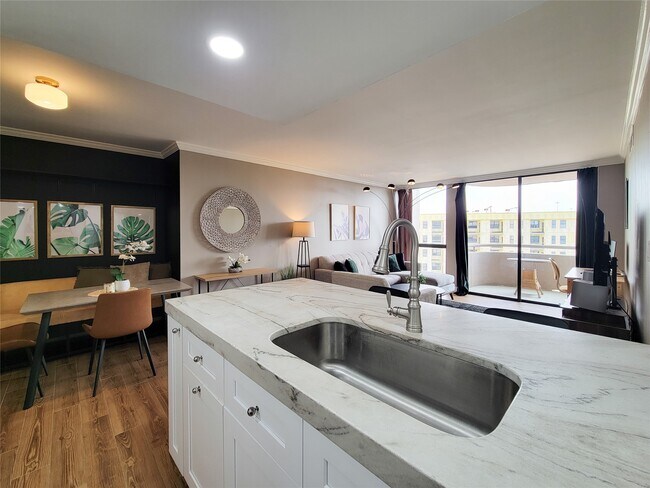 Building Photo - 3525 Sage Rd