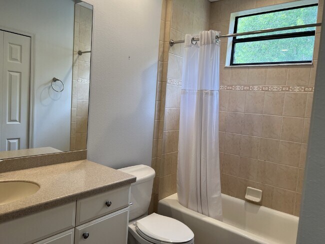 Building Photo - "Elegant 3-Bed, 3-Bath Home with a heated ...