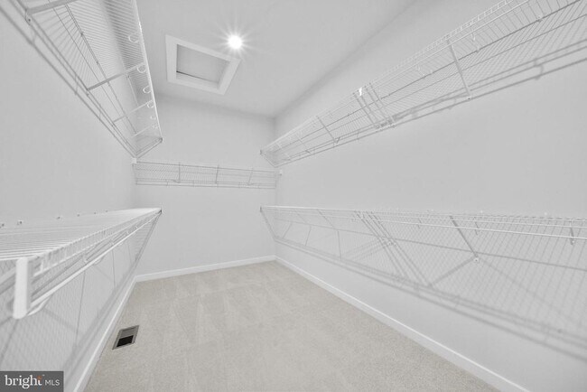 Building Photo - 43730 Transit Sq