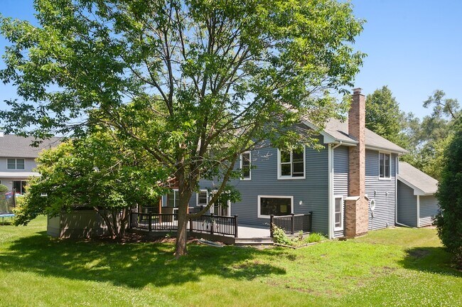 Building Photo - 310 Chesterfield Ln