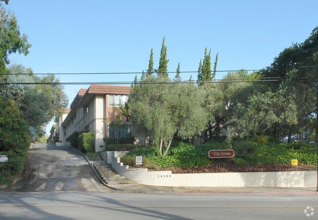 Building Photo - Villa Serena