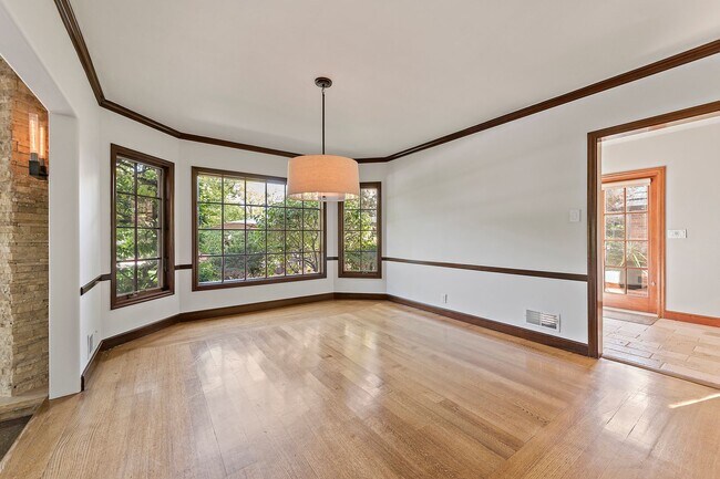 Building Photo - Exquisite English Tudor Estate on Private ...