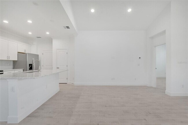 Building Photo - 520 Daiquiri Pl