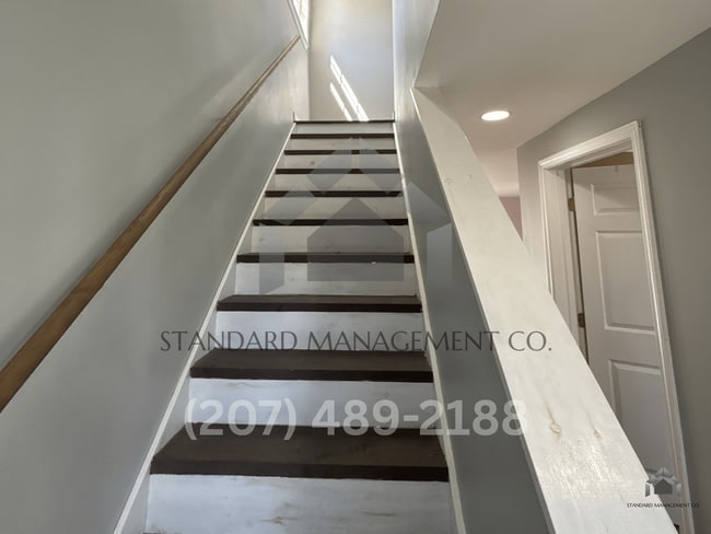 Building Photo - Spacious Updated 4BR/3BA Home | Garage, W/D, Pet-Friendly – $2,700