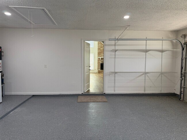 Building Photo - 9626 Magnolia Ridge Dr