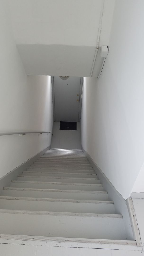 Building Photo - Barker Duplex