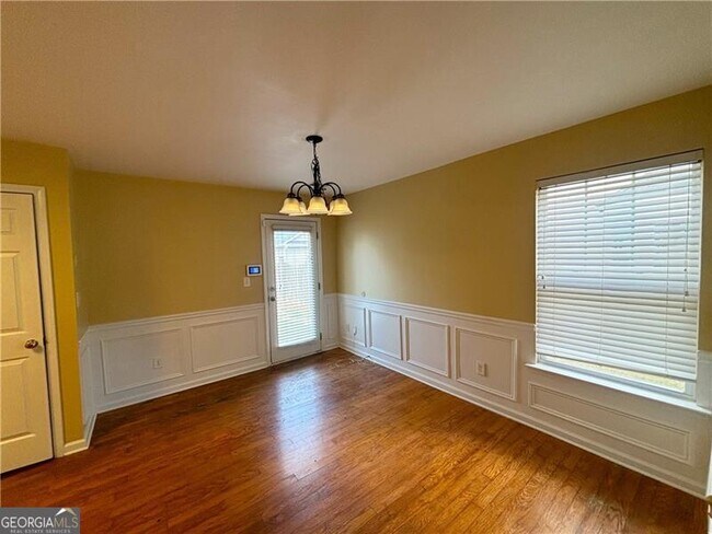 Building Photo - 7888 The Lakes Point