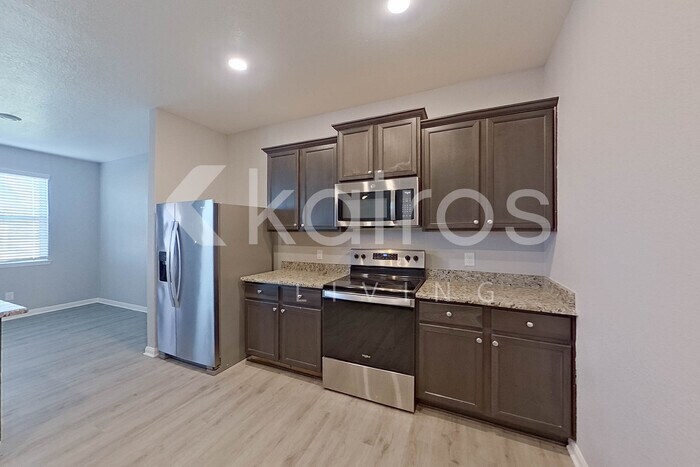 Building Photo - 5611 Littoral Rd