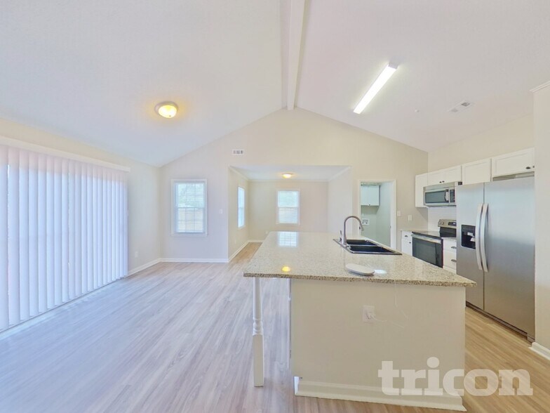 Building Photo - 11106 Pinetta Ln