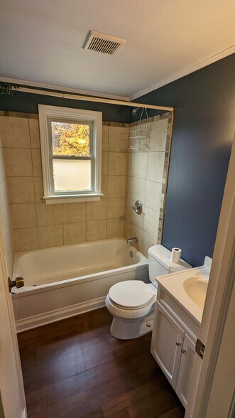 Bathroom - 73 Virginia Rd
