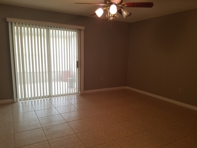 Building Photo - Spacious 2-Bedroom, 2-Bathroom Condo in Winter Haven