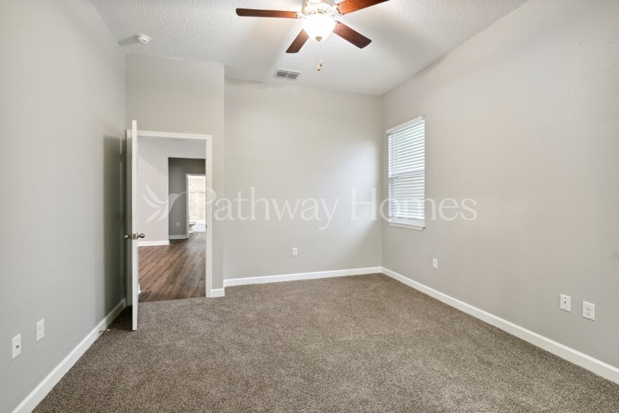 Building Photo - 1951 Michigan Dr