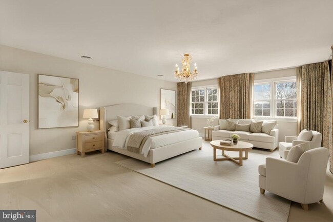 Building Photo - 221 Chain Bridge Rd