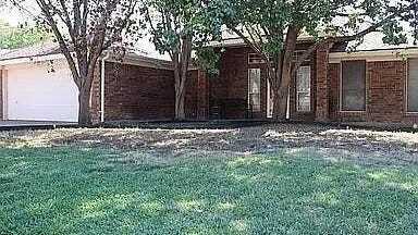 Building Photo - 5273 Sherbrooke Ln