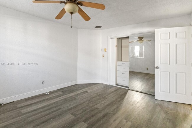 Building Photo - 3521 NW 18th Pl