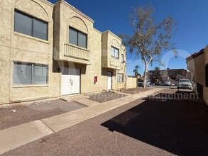 Building Photo - 1464 N 54th Ave