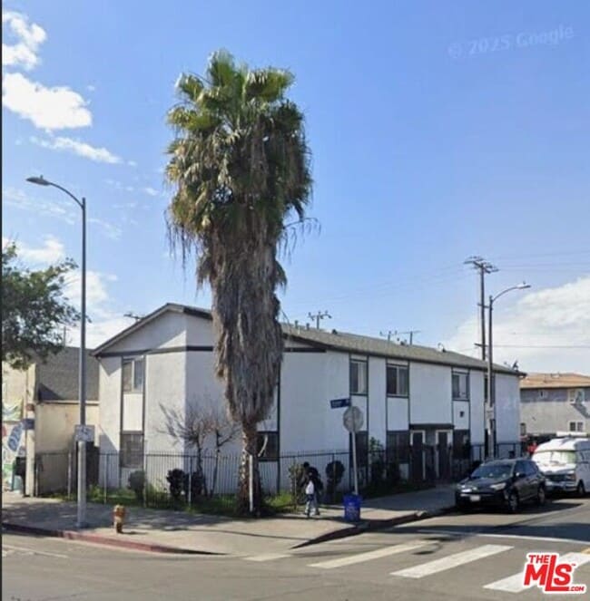 Building Photo - 4353 Avalon Blvd