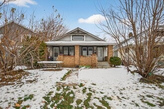 Building Photo - 533-533 N Sherman Dr