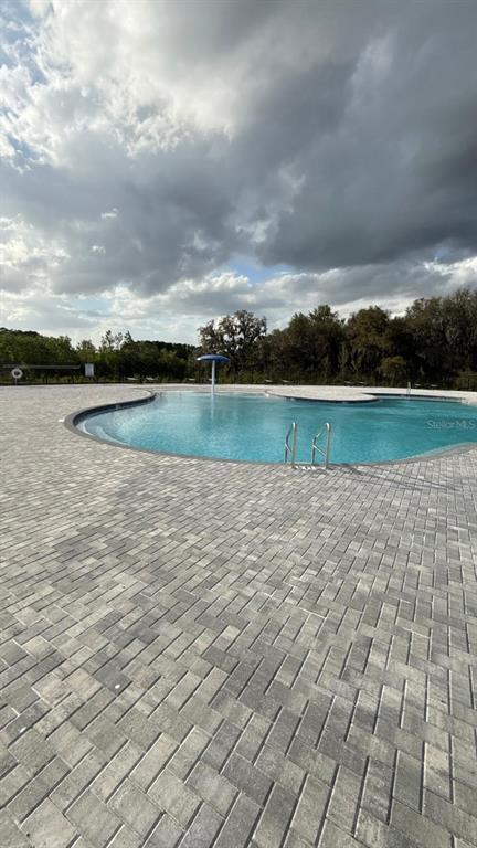 Building Photo - 804 Horsetail Dr