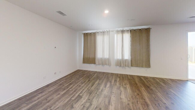 Building Photo - **Newer Built Resort style gated community...