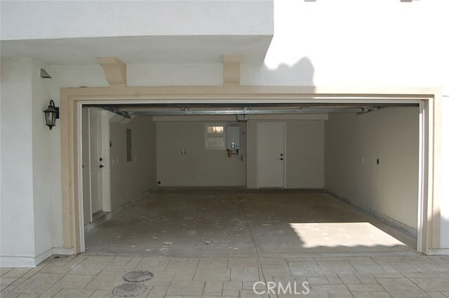 Building Photo - 425 W Duarte Rd