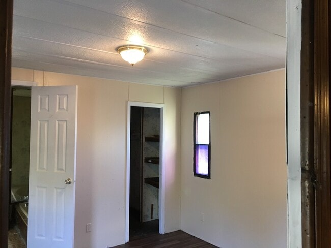 Building Photo - Attention Section 8 Vouchers! Available Soon! Rent this 3 bedroom home in Aiken!