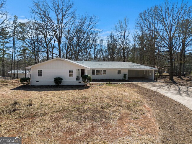 Building Photo - 9640 Cedar Grove Rd