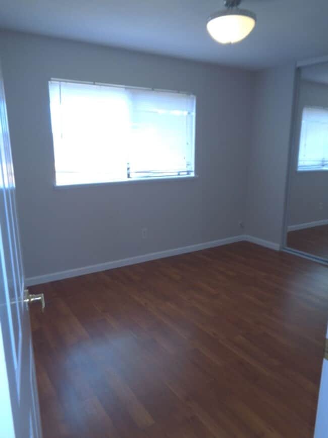 Building Photo - COMING SOON!!! Spacious 3 Bedroom Duplex