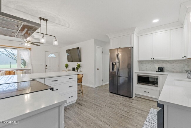 Building Photo - 38 Duncan Rd