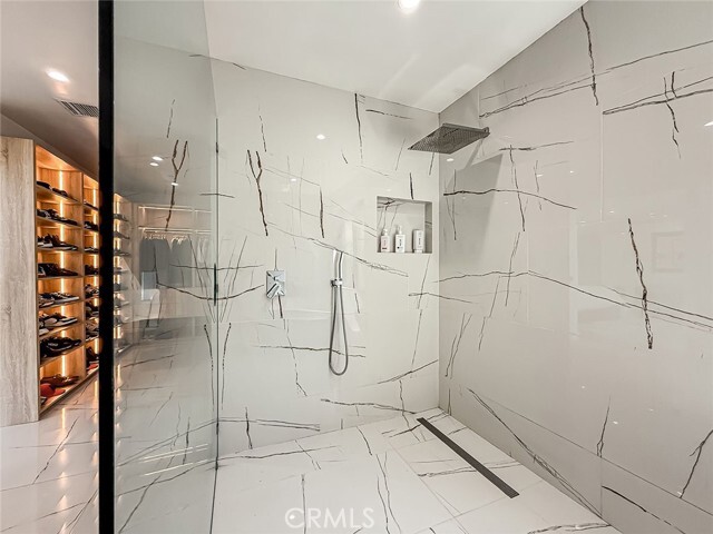 Building Photo - 158 Bell Cyn Rd