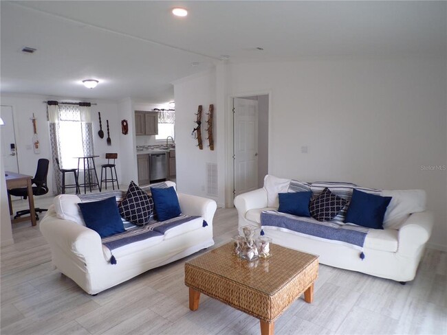 Building Photo - 721 Marlin Dr