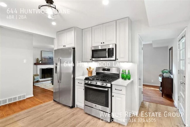 Building Photo - 644 Huntwood Ln