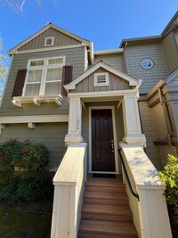 Building Photo - Modern 3B/3.5B Townhouse in Sunnyvale